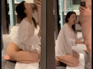 Quay em người yêu bú mút cực tê người